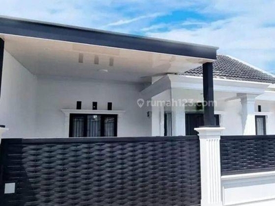 Di rumah murah minimalis modern bebas banjir di bandung