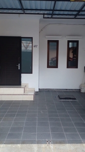 Dijual Dijual rumah di jelambar kavling polri