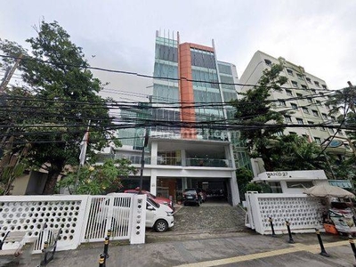 Disewakan Ruang Kantor, Luas 100m2 di Gedung Wahid Hasyim 27, Menteng