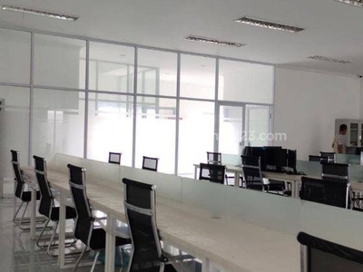 Kantor Mewah 3 Lantai Disewakan Di Jalan Magelang Sinduadi Mlati Sleman
