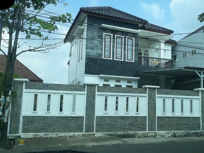 Dijual Rumah Dijual di Macan Kumbang