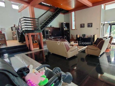Villa Disewakan di Ngamprah Bandung Semi Furnished 2 Lantai