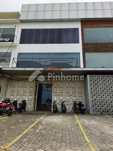 Disewakan Ruko Lokasi Strategis di Jl. Pluit Utara Raya, Pluit 14450, Penjaringan, Jakarta Utara | Pinhome