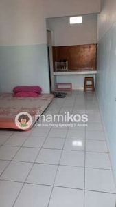 Kost Hery Tipe AC Serpong Utara Tangerang Selatan