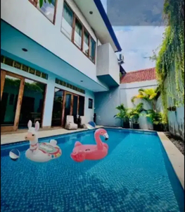 BIG VILLA 3BR NEAR KEROBOKAN KUTA BALI