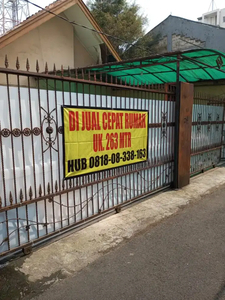 Dijual CEPAT BU rumah sangat strategis di pusat JAKARTA
