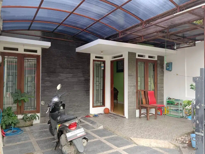 Dijual Rumah di Bandung tipe 100/84m, 720 Juta