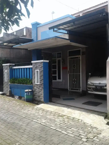 Dijual Rumah di Ketileng