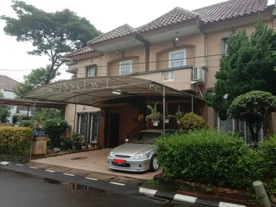 Dijual Rumah Mewah Menawan 2lantai di Jatinegara Baru Jakarta