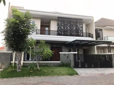 Dijual Rumah Premium di Surabaya Barat Graha Family Rumah Baru