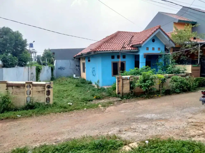 Dijual rumah second 140m² Polsek Sukmajaya Depok