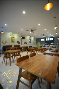 Disewakan ruang usaha strategis cocok buat restoran kuliner dan caffe
