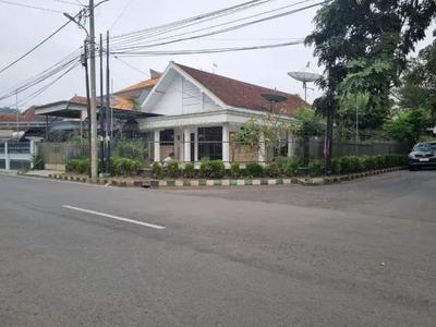 Rumah Bagus di Kawasan Elite Area jl Kawi Dekat Ijen Boulevard Malang