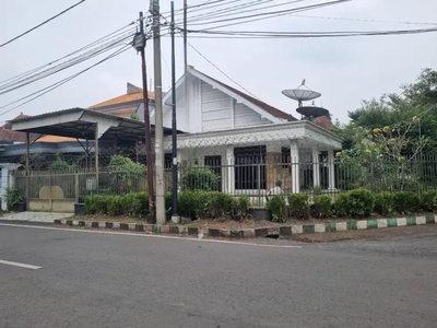 RUMAH AREA GUNUNG²AN DEKAT MOG DAN RS MELATI HUSADA LUAS 557M²