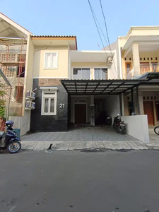 Rumah Minimalis 2 Lantai Siap Huni Di Kampung Dukuh Jaktim