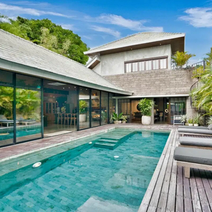 Stok Langka Villa Mewah desain unik dekat pantai Nelayan Canggu Bali