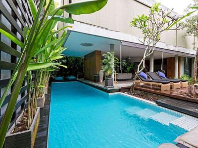 Disewakan Harian Villa Modern 3 Kamar di Seminyak Bali - BVI36428