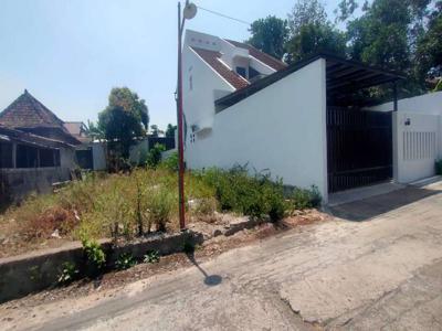 Lokasi Jalan Kaliurang Km 9,5 Tanah Pekarangan Apik Dijual 3,7 Juta/m