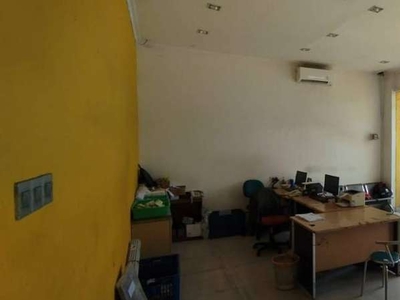 Dijual cepat dan murah bangunan kantor di jln raya sultan agung Bekasi