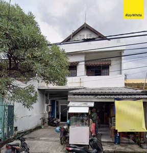 Dijual Ruko 2 lantai Area Komersial di Jl Pacuan Kuda Surabaya