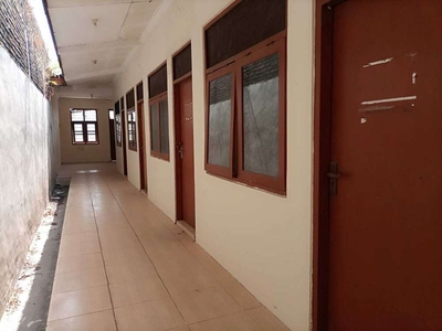Gedung Kantor Luas Di Depok Sleman Yogyakarta