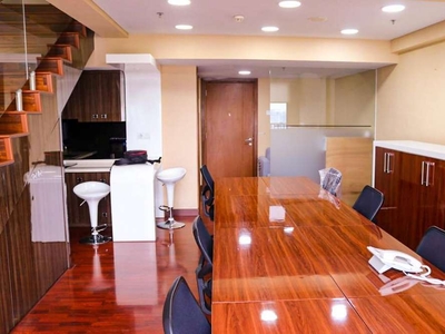 Jual Kantor Full Furnished 132 m2 SOHO Pancoran, Siap Huni Harga Nego