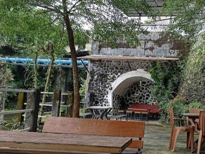 Kafe aktif view sungai Utara Purwokerto dekat kampus UNSOED