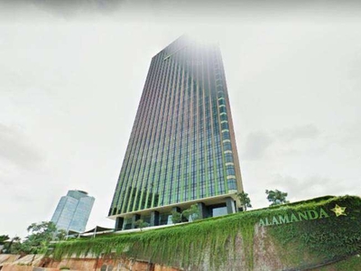 Sewa Kantor Alamanda Tower Luas 100 m2 Bare - Jakarta Selatan