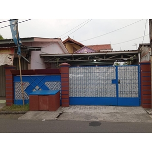 Dijual Rumah 2 Unit Pinggir Jalan LT600 7KT 5KM SHM Di Cilincing - Jakarta Utara