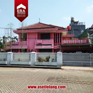 Dijual Rumah LT450 LB340 4KT 3Km Lokasi Strategis Harga Terjangkau - Jakarta Timur