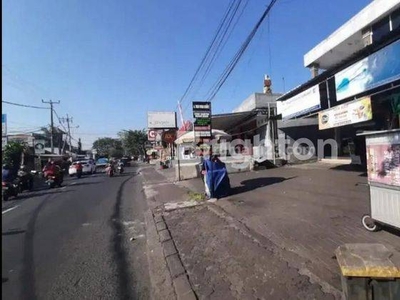 Ruko Lebar 2 Lantai di Jl A Yani Utara Denpasar Utara