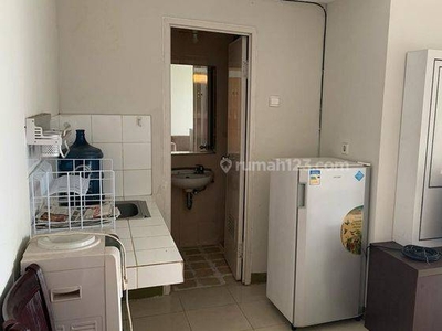 Disewakan Apartemen 2 BR Gading Green Hill Semi Furnished