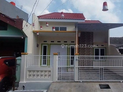 Rumah Siap Huni & Lokasi Strategis Dekat Ke stasiun Bekasi
