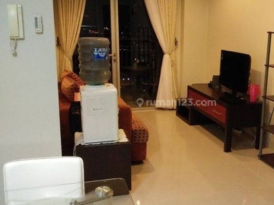 Sewa Apartemen Cosmo Mansion Jakarta Pusat 2 BR Fully Furnished