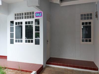 Dijual Rumah Siap Huni Kondisi Terawat Baik dan Strategis @Nusa L