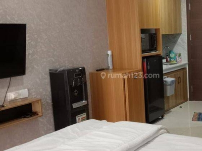 Dijual cepat apartemen siap huni dialamsutera dekat Binus