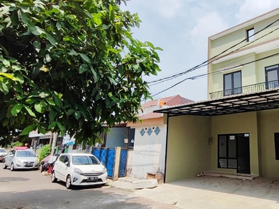 Dijual SEGERA Rumah Bagus Di Regency Melati Mas, BSD, Tangerang Selatan