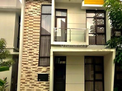 Disewakan Rumah Minimalis 2 Lantai Siap Huni di Sariwangi Dekat Polban Upi