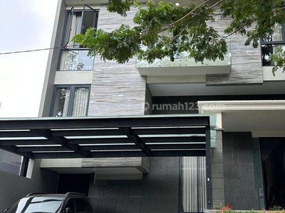 Disewakan Rumah Split Level Smart Home Premium Eastwood Citraland