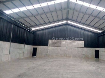 Ready 2 Unit Gudang Dijual Bagus Siap Pakai di Nanjung Baros