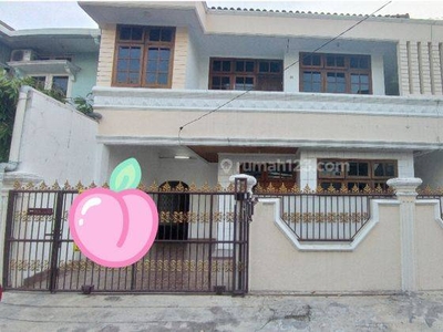 Rumah Bagus Semi Furnished di Duri Pandan, Blkg Rs Emc Pl Mas, Jakarta Timur