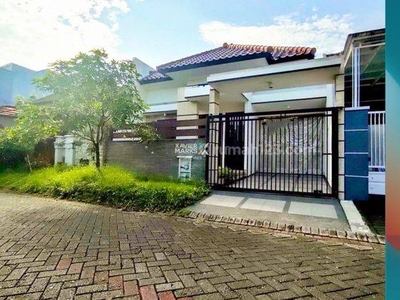 Rumah Modern Siap Huni Minimalis di Cluster Araya Golf Malang Id177