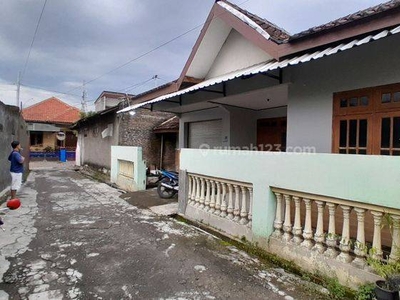 Rumah Second Bagus Siap Pakai Di Jebres Surakarta