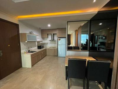Dijual Apartemen Residence 8 @ Senopati – 3 BR 180m2 fully furnished