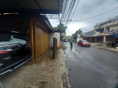 Rumah Hook Pinggir Jalan Dekat Toll Jorr Jati warna Bekasi