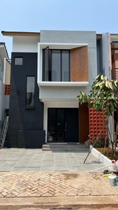 Dijual Rumah baru 2 lantai di Nusa Loka Neo Catalonia BSD City