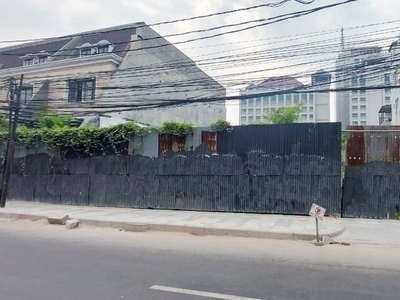 Dijual Rumah di Wijaya Kebayoran Baru strategis pinggir jalan bes