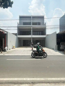 Dijual 2 Ruko Gandeng Baru di Jalan Rawa Buntu Utara BSD!