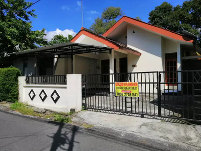 Dikontrakkan Rumah, dekat pusat kota - Salatiga