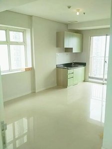 disewakan 2 Bed Apartemen Madison Park unFurnished